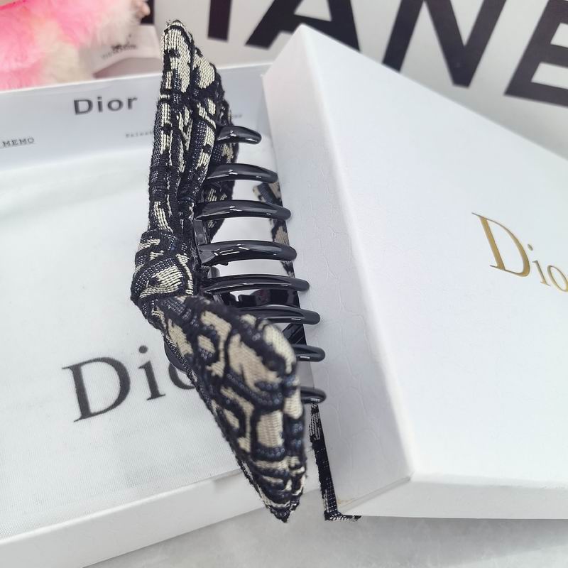 Dior Hair Grab Clip dx (22)