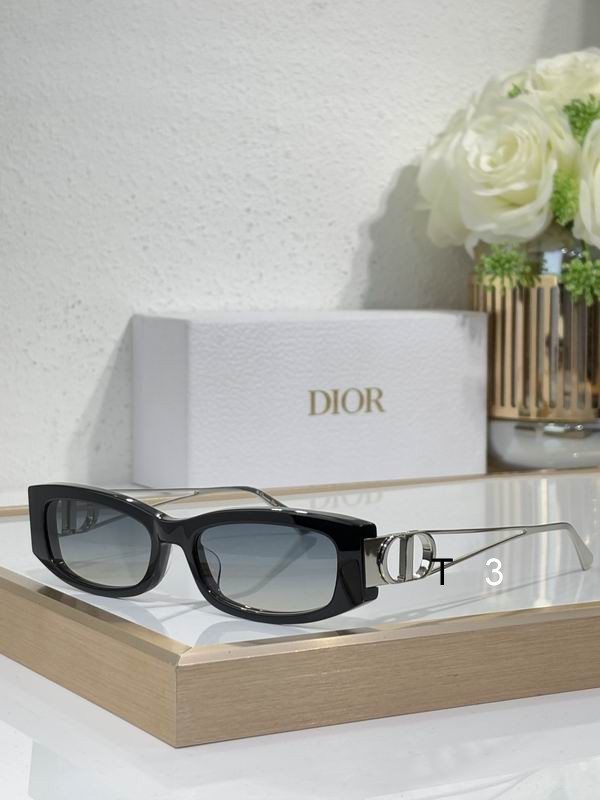 Dior S14F 57 17-135 c03