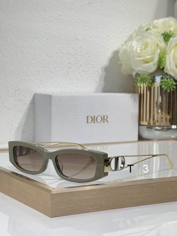 Dior S14F 57 17-135 c07