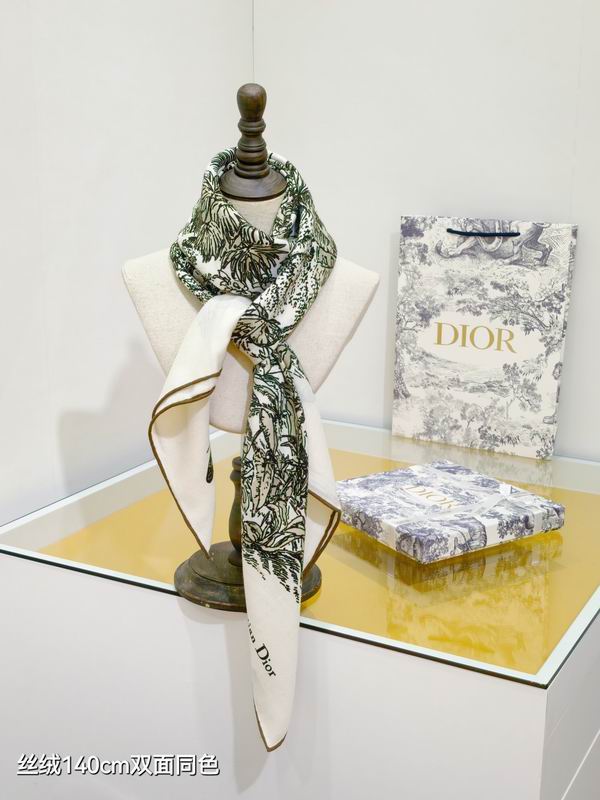 Dior Scarf 140X140cm 70%羊绒30%真丝 E06 (10)