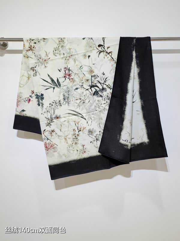 Dior Scarf 140X140cm 70%羊绒30%真丝 E32 (11)