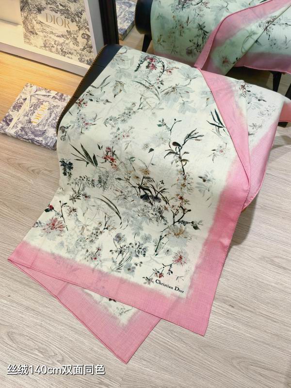 Dior Scarf 140X140cm 70%羊绒30%真丝 E32 (6)