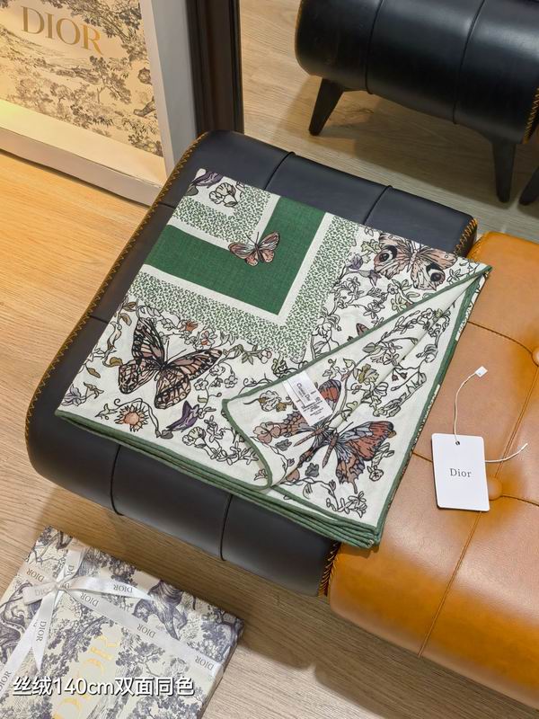 Dior Scarf 140X140cm 70%羊绒30%真丝 E34 (7)