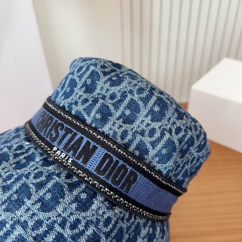 Dior hat dx (1033)