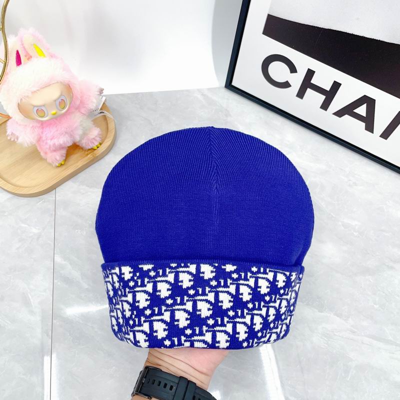 Dior hat dx (2018)