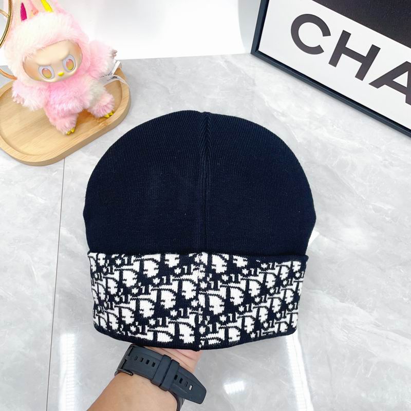 Dior hat dx (2025)