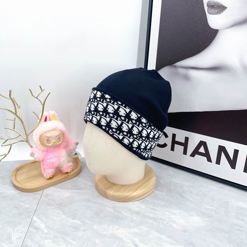 Dior hat dx (2030)