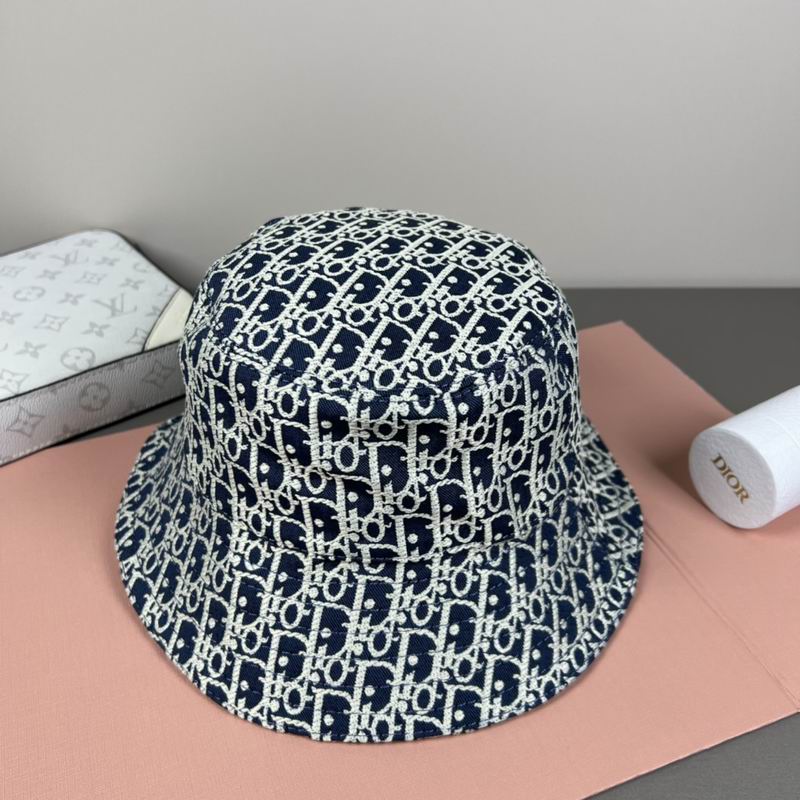 Dior hat dx (545)