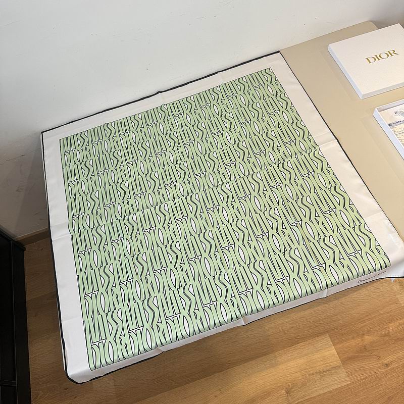 Dior silk scarf 90X90cm hm (35)