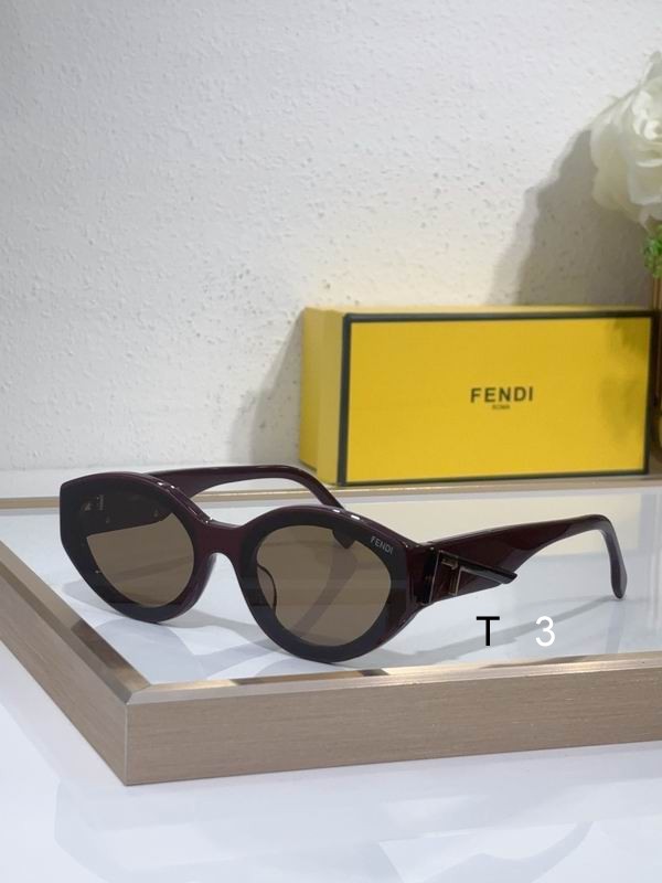 Fendi E0A056V 63 15-145 c02