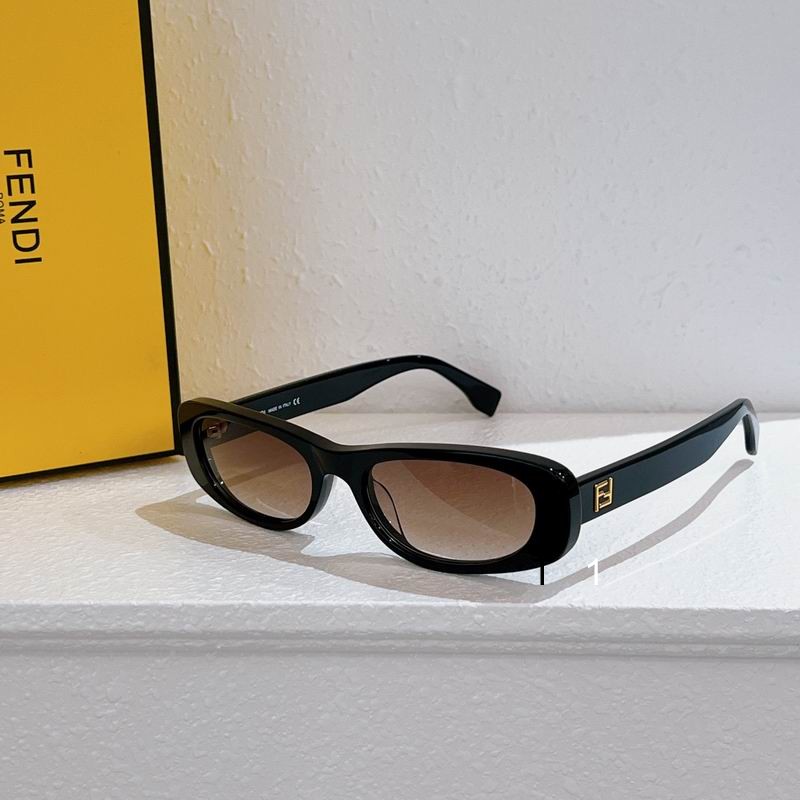 Fendi FE40183I 53 19-145 a01