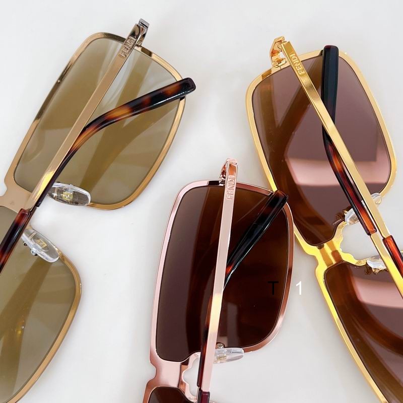 Fendi FE40195 78 8-120 a08