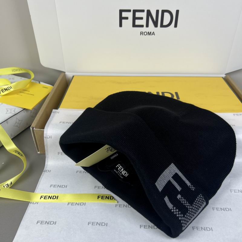 Fendi Hat dx (1394)