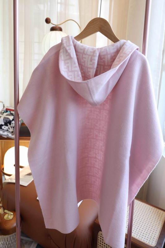 Fendi cloak E05 (17)
