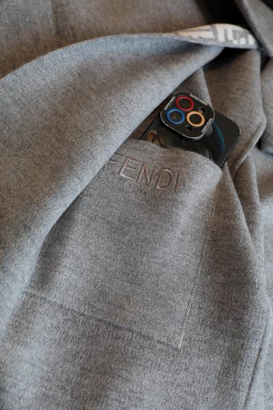 Fendi cloak E05 (22)