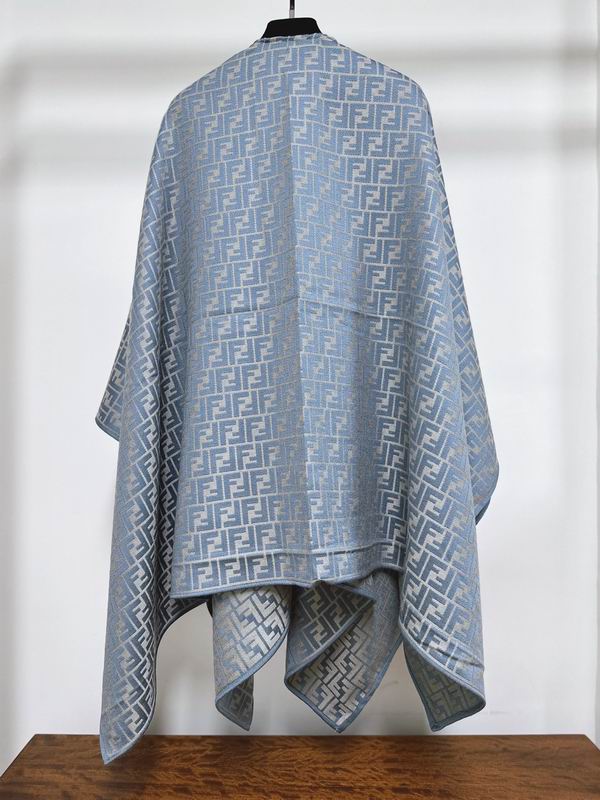 Fendi cloak E38 (21)