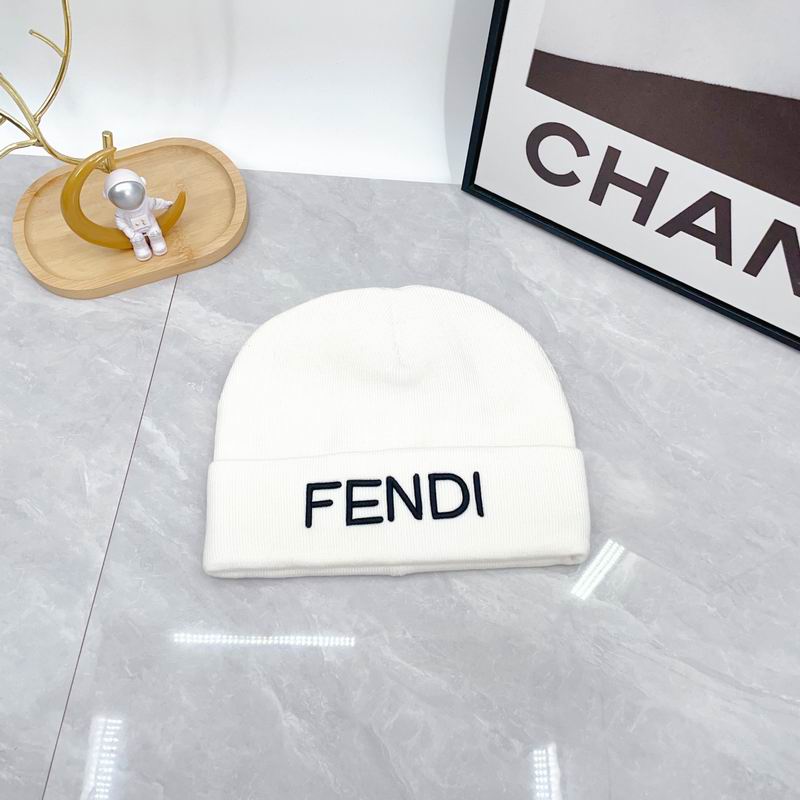 Fendi hat dx (2019)