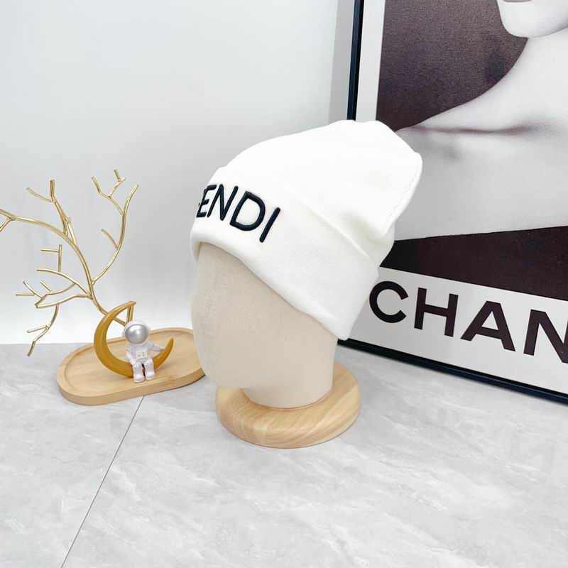 Fendi hat dx (2021)