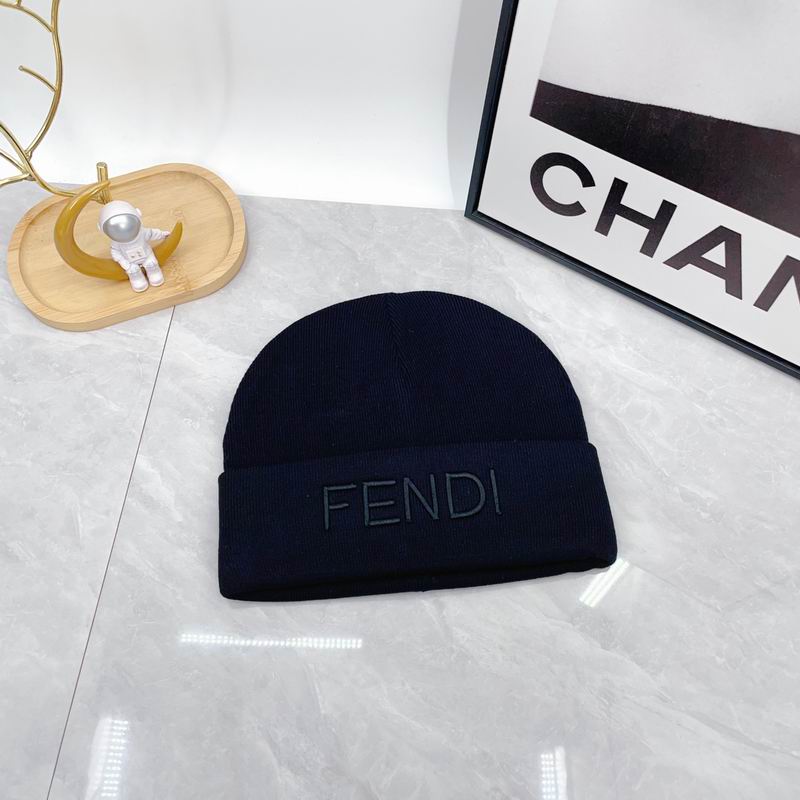 Fendi hat dx (2030)