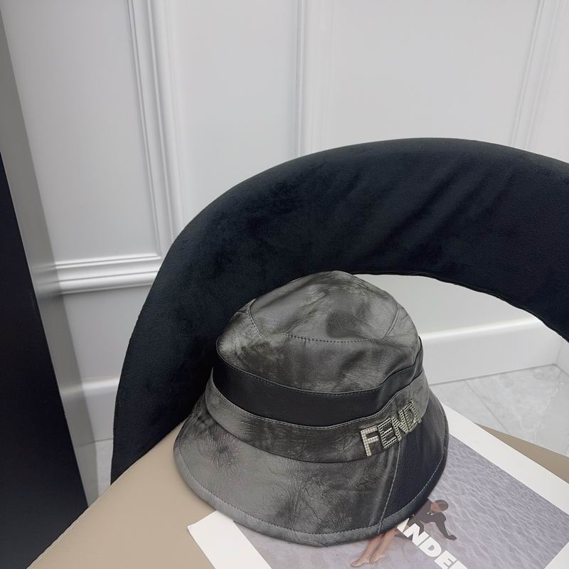Fendi hat dx (247)