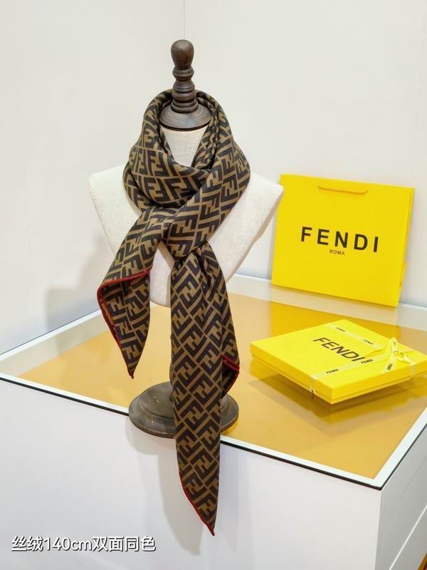 Fendi scarf 140X140cm 70%羊绒30%真丝 E50 (11)