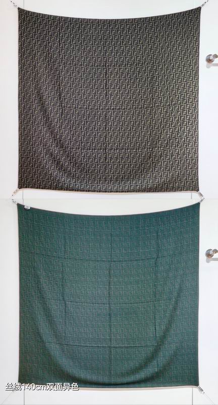 Fendi scarf 140X140cm 70%羊绒30%真丝 E50 (36)