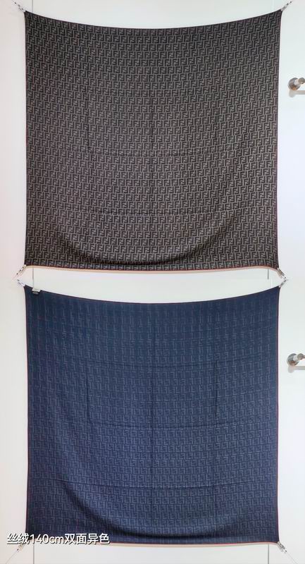 Fendi scarf 140X140cm 70%羊绒30%真丝 E50 (45)