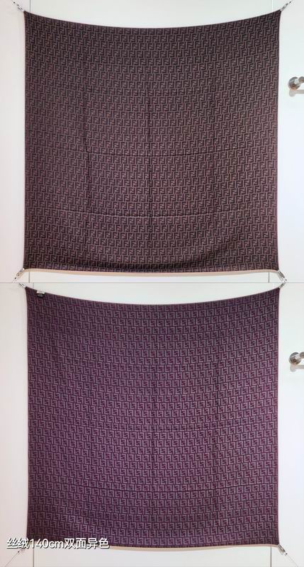 Fendi scarf 140X140cm 70%羊绒30%真丝 E50 (54)