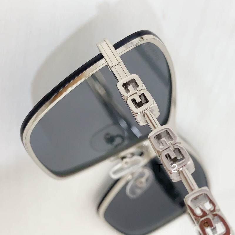 Givenchy GV40071U 140-0-145 B06