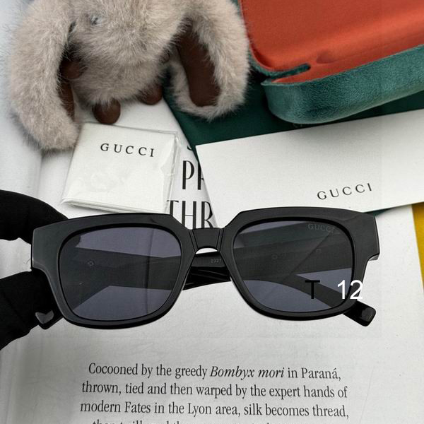 Gucci G1232 J02
