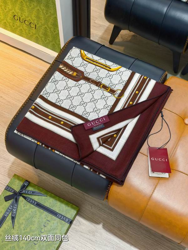 Gucci 140X140cm 70%羊绒30%真丝 E29 (15)