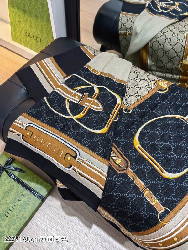 Gucci 140X140cm 70%羊绒30%真丝 E29 (5)