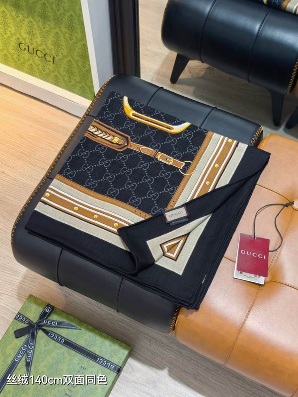 Gucci 140X140cm 70%羊绒30%真丝 E29 (7)