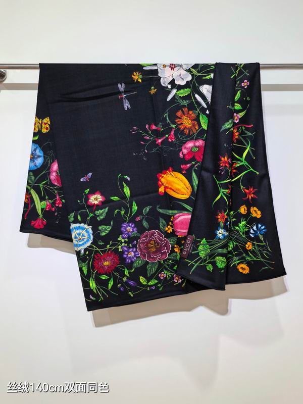 Gucci 140X140cm 70%羊绒30%真丝 E37 (11)
