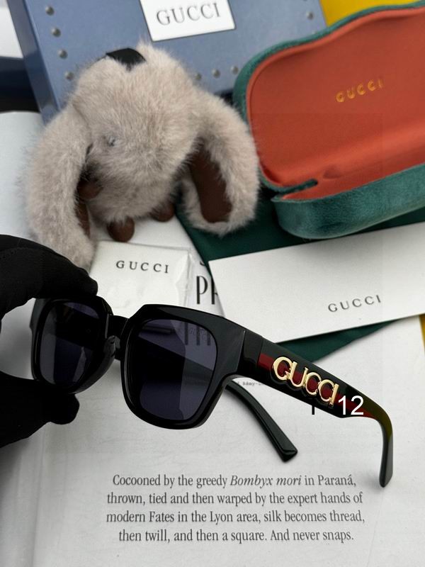 Gucci G1232 J04