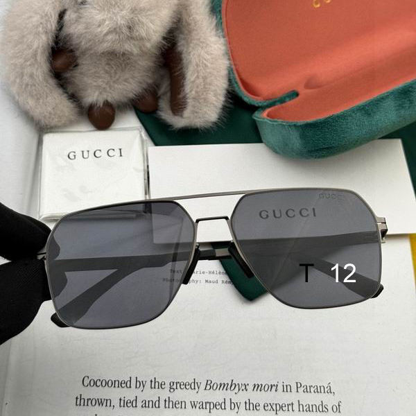 Gucci G711 J01