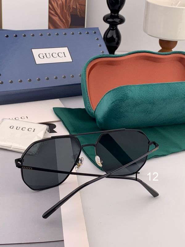 Gucci G8011 J04