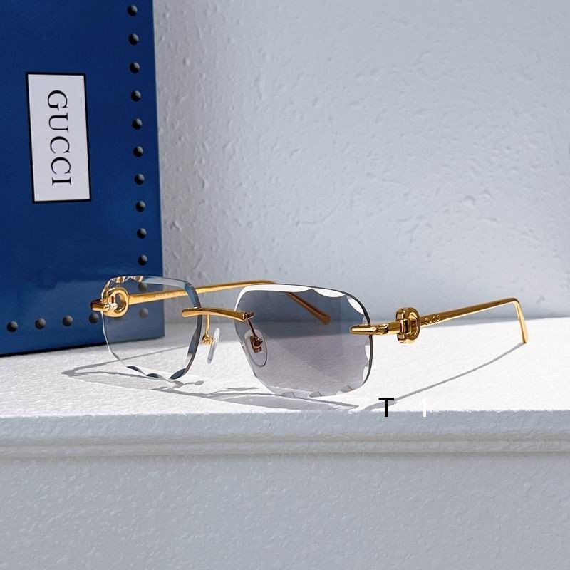 Gucci GG1657 56 17-143 a01