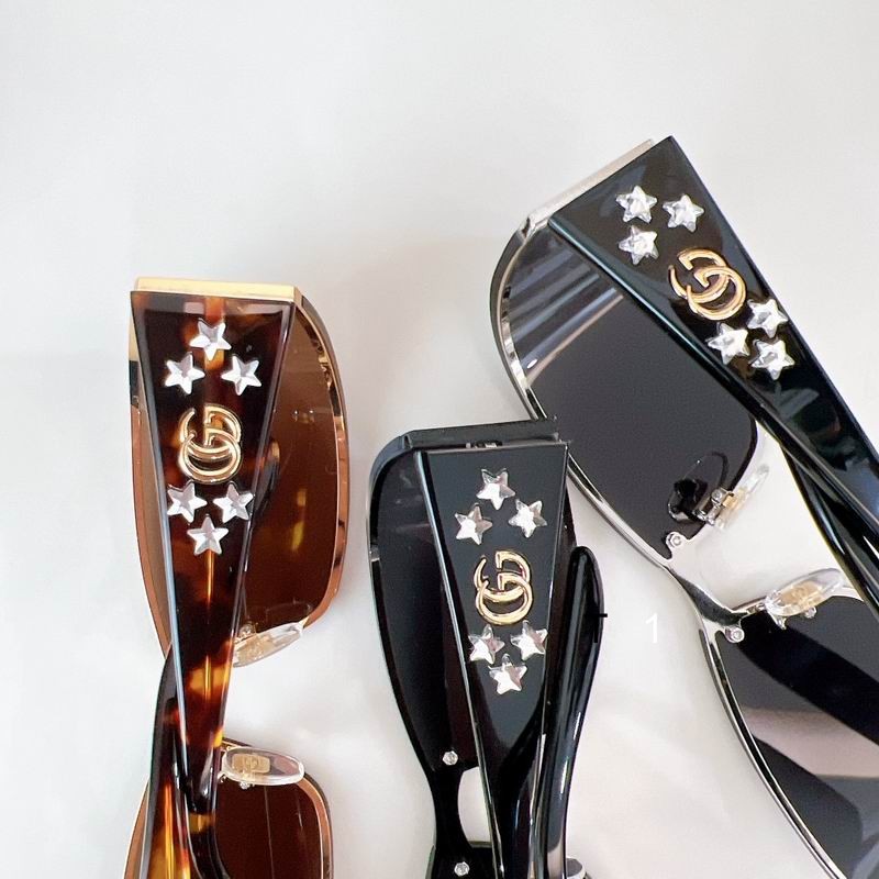 Gucci GG2032SA 64 13-135 a08