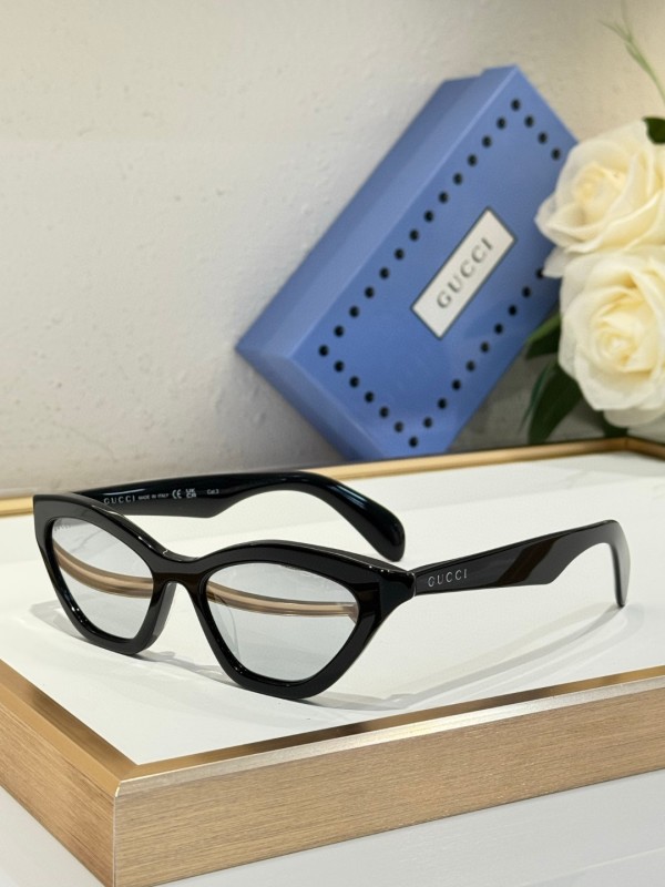 Gucci Glasses 08smh125 (4)