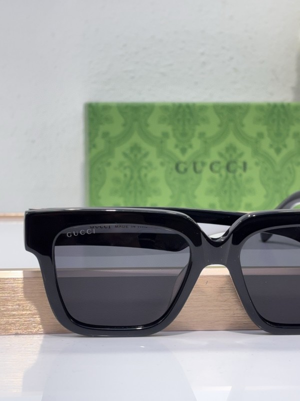 Gucci Glasses 08smh79 (9)