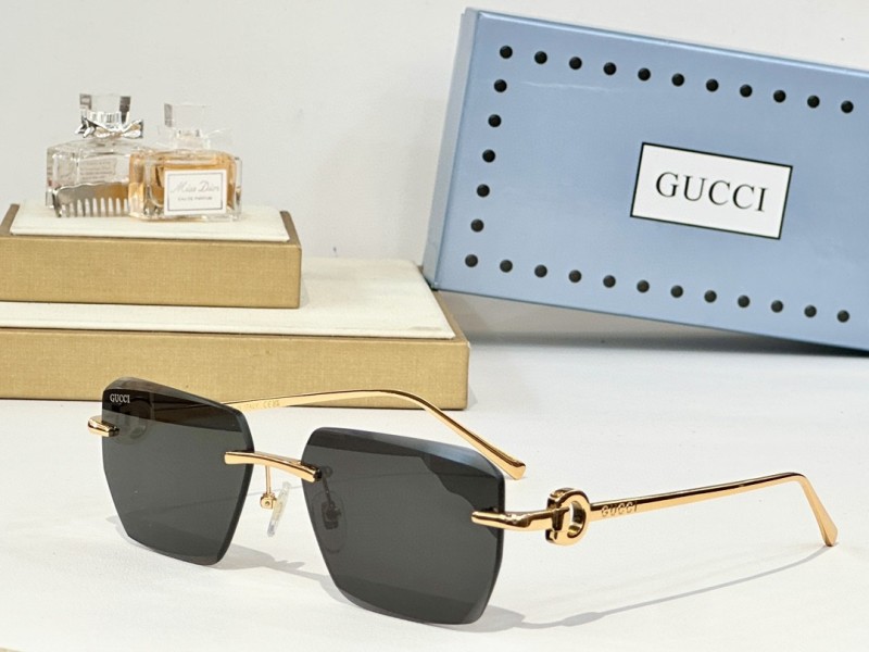 Gucci Glasses 08smh94 (4)