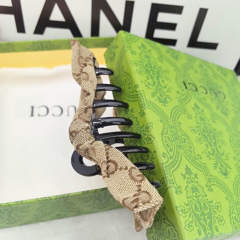 Gucci Hair Grab Clip dx (21)