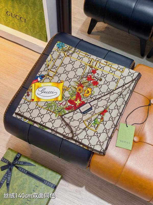 Gucci Scarf 140X140cm 70%羊绒30%真丝 E15 (15)