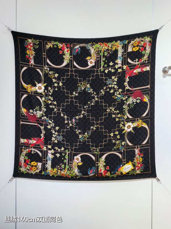 Gucci Scarf 140X140cm 70%羊绒30%真丝 E15 (8)