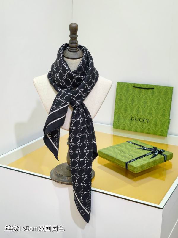 Gucci Scarf 140X140cm 70%羊绒30%真丝 E36  (18)