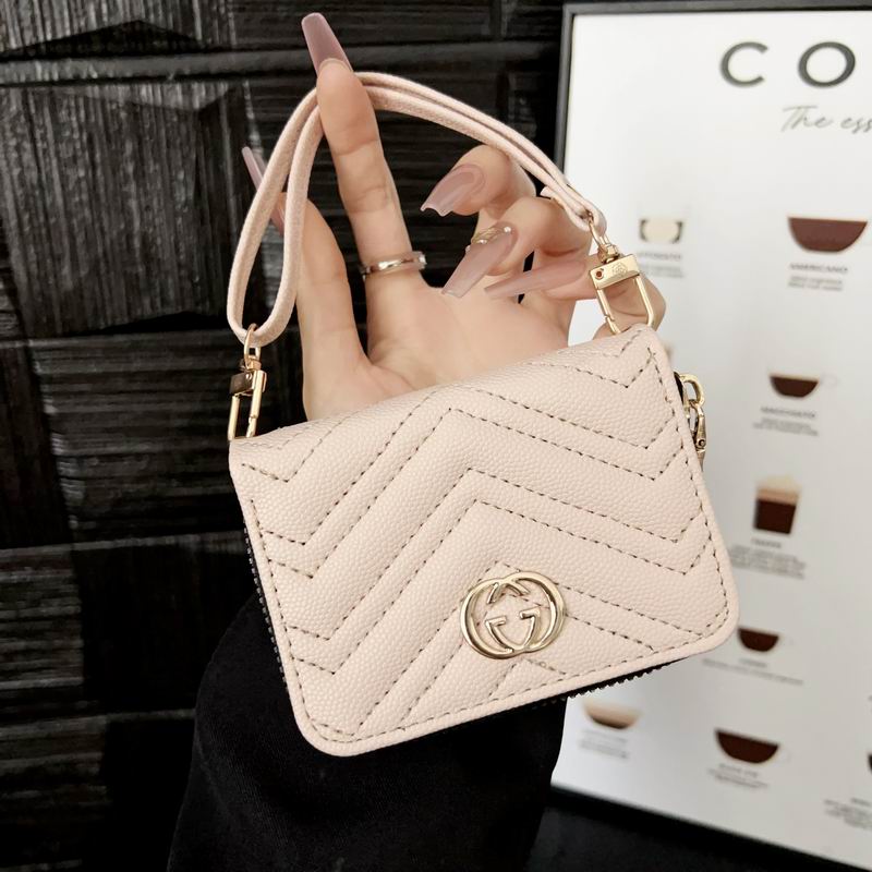 Gucci card bag (140)