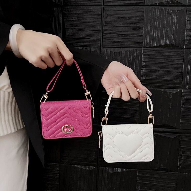 Gucci card bag (142)