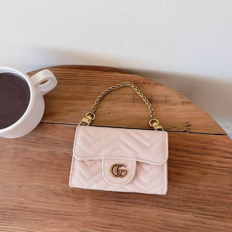 Gucci card bag (186)