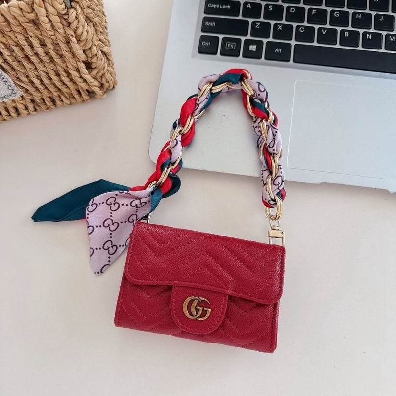 Gucci card bag (251)